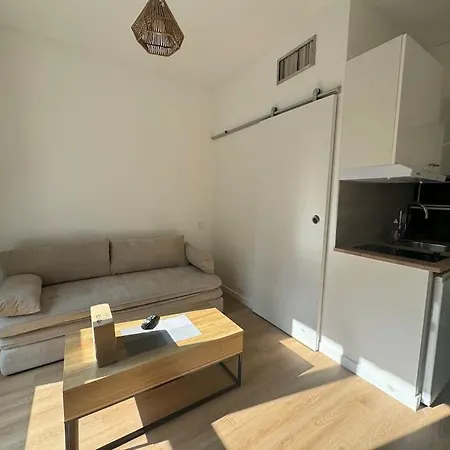 Apartment Agreable Palais Des Congres Porte Maillot Levallois-Perret